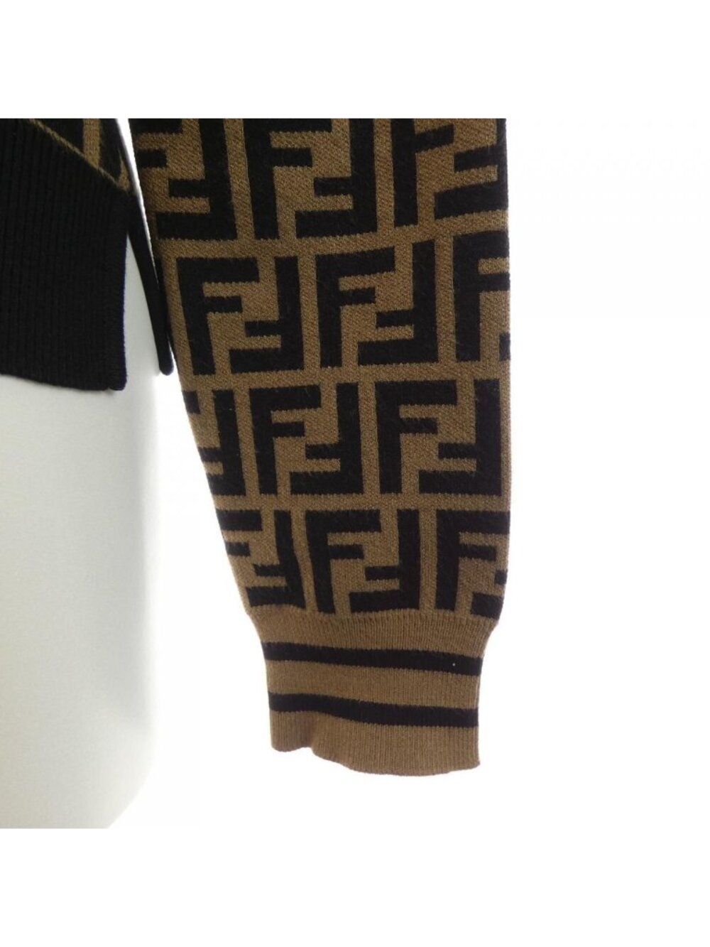 Fendi FF Motif Knit Sweater - Picture 7 of 7